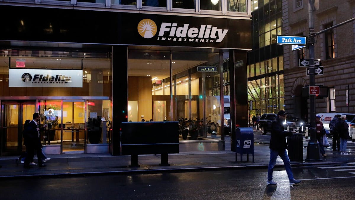 Fidelity Plans First Fund That May Use Blockchain